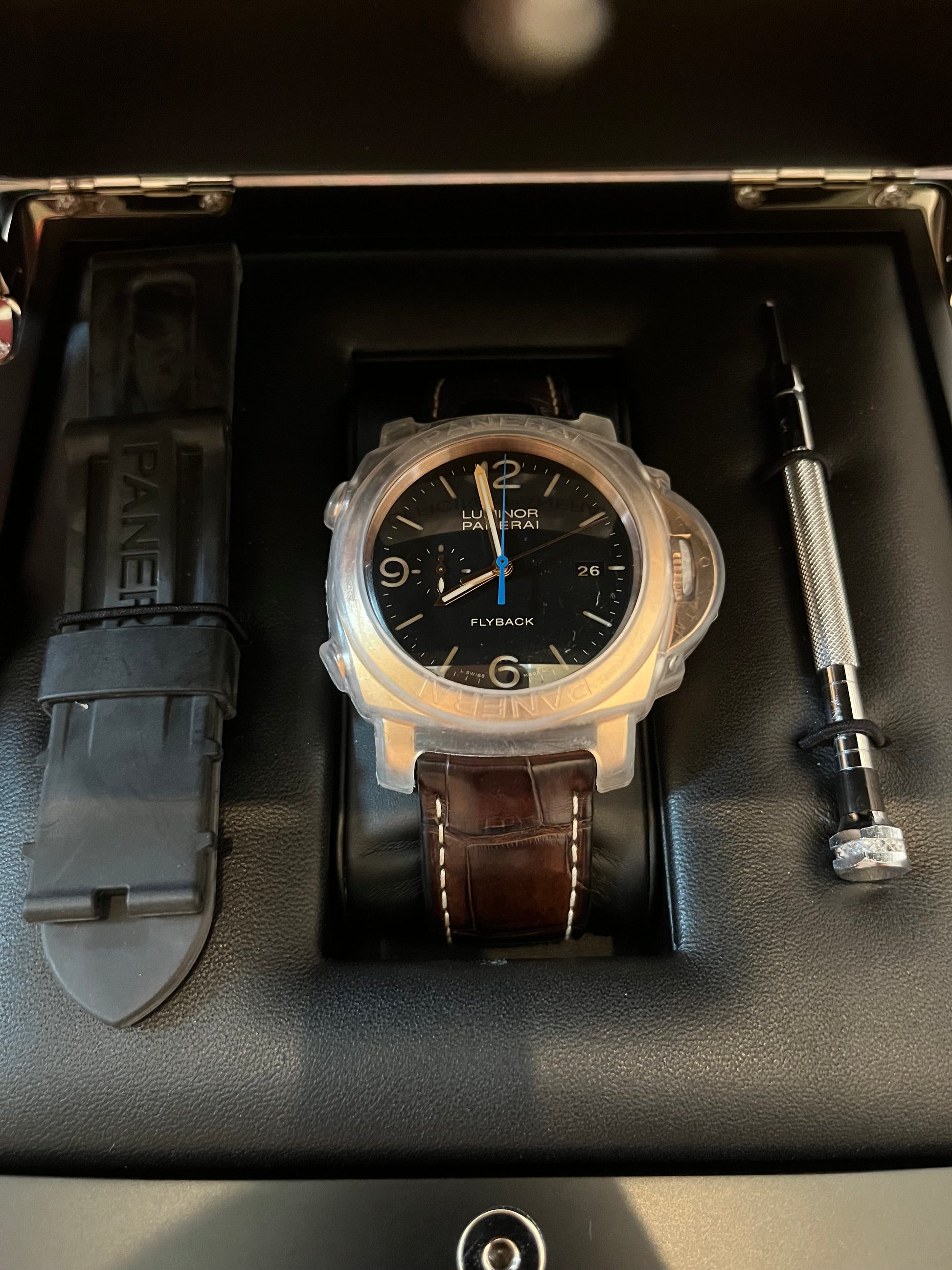 Panerai Luminor Chrono – New Hour Timepieces - Main Image